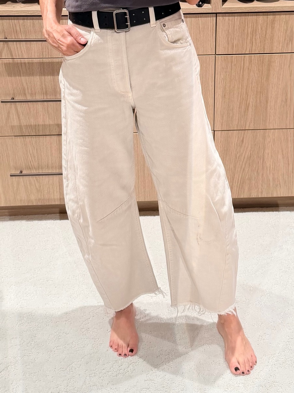 Citizens of Humanity Hotseshoe Cream High-Rise Jeans with Branded Waist Label